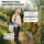 Björn&Schiller Drucksprüher 5 Liter, Gartenspritze mit langem Schlauch und Sprühlanze, Messskala und Schultergurt, für Haus und Garten, blau-weiß