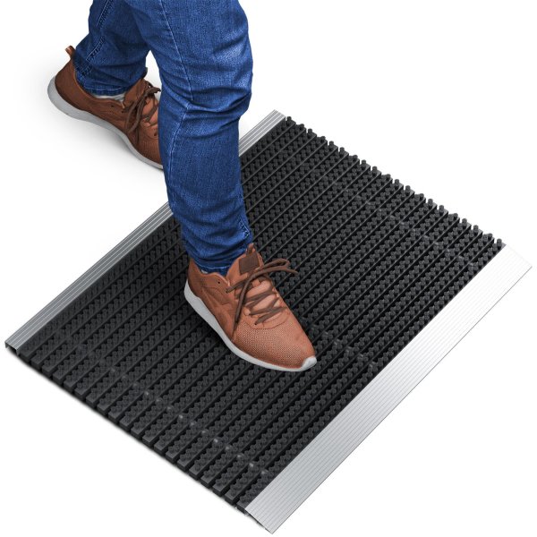 Alu-Fußmatte mit Bürsten, 40x60cm, für Außenbereich. Schwarz. Auch als Türmatte oder Fußabtreter geeignet
